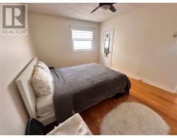16 Hatcher Street thumbnail 19