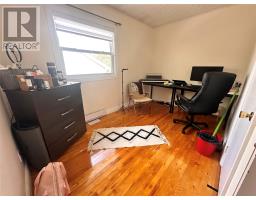 16 Hatcher Street thumbnail 20
