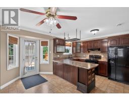 40 Ranger Avenue thumbnail 10