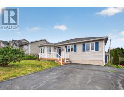 40 Ranger Avenue thumbnail 2