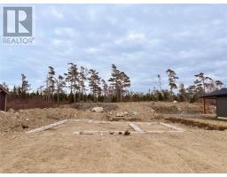 41 Jack Pine Place thumbnail 3