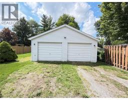 225 University Avenue, Wallaceburg, ON N8A4A1 Photo 17