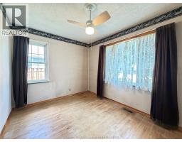 225 University Avenue, Wallaceburg, ON N8A4A1 Photo 9