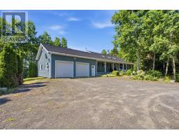 16 Peter's Cove Road thumbnail 10