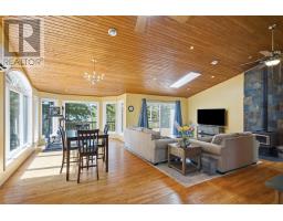 16 Peter's Cove Road thumbnail 25