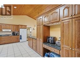 16 Peter's Cove Road thumbnail 31