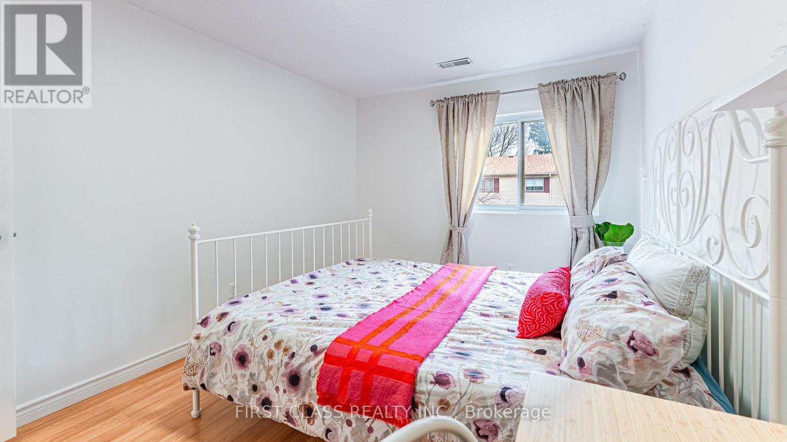 102 JENNY WRENWAY WAY - Image 27