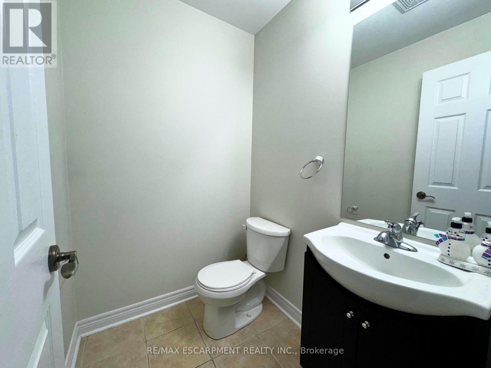 11 KEITH CRESCENT - Image 10