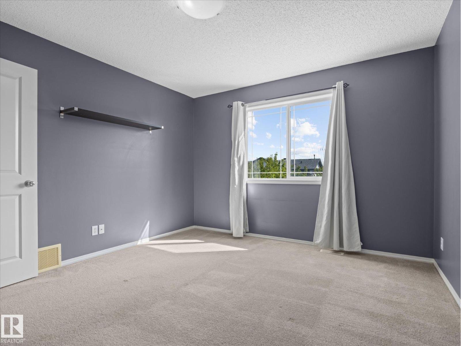 #23 450 HYNDMAN CR NW - Image 19