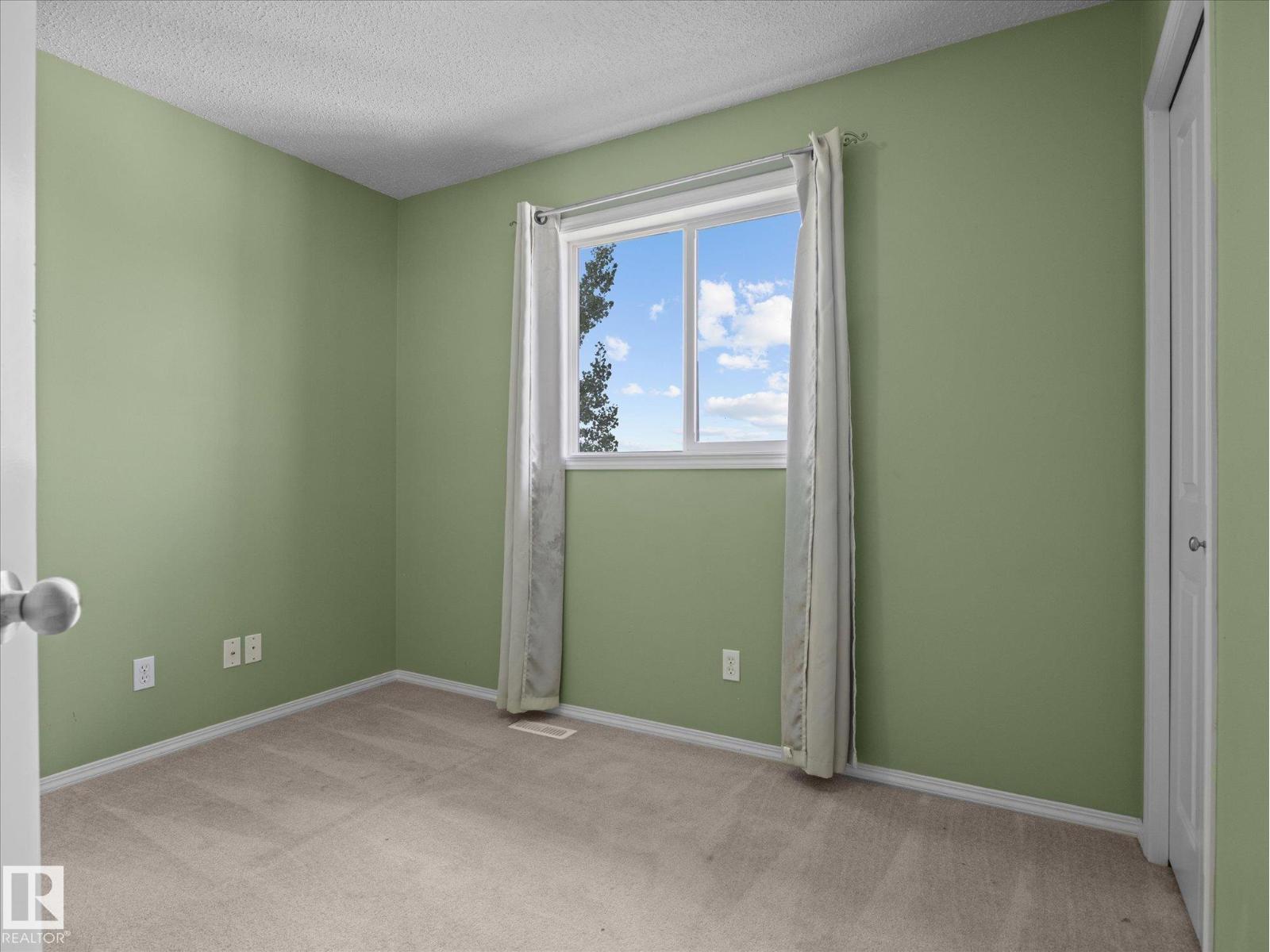 #23 450 HYNDMAN CR NW - Image 23