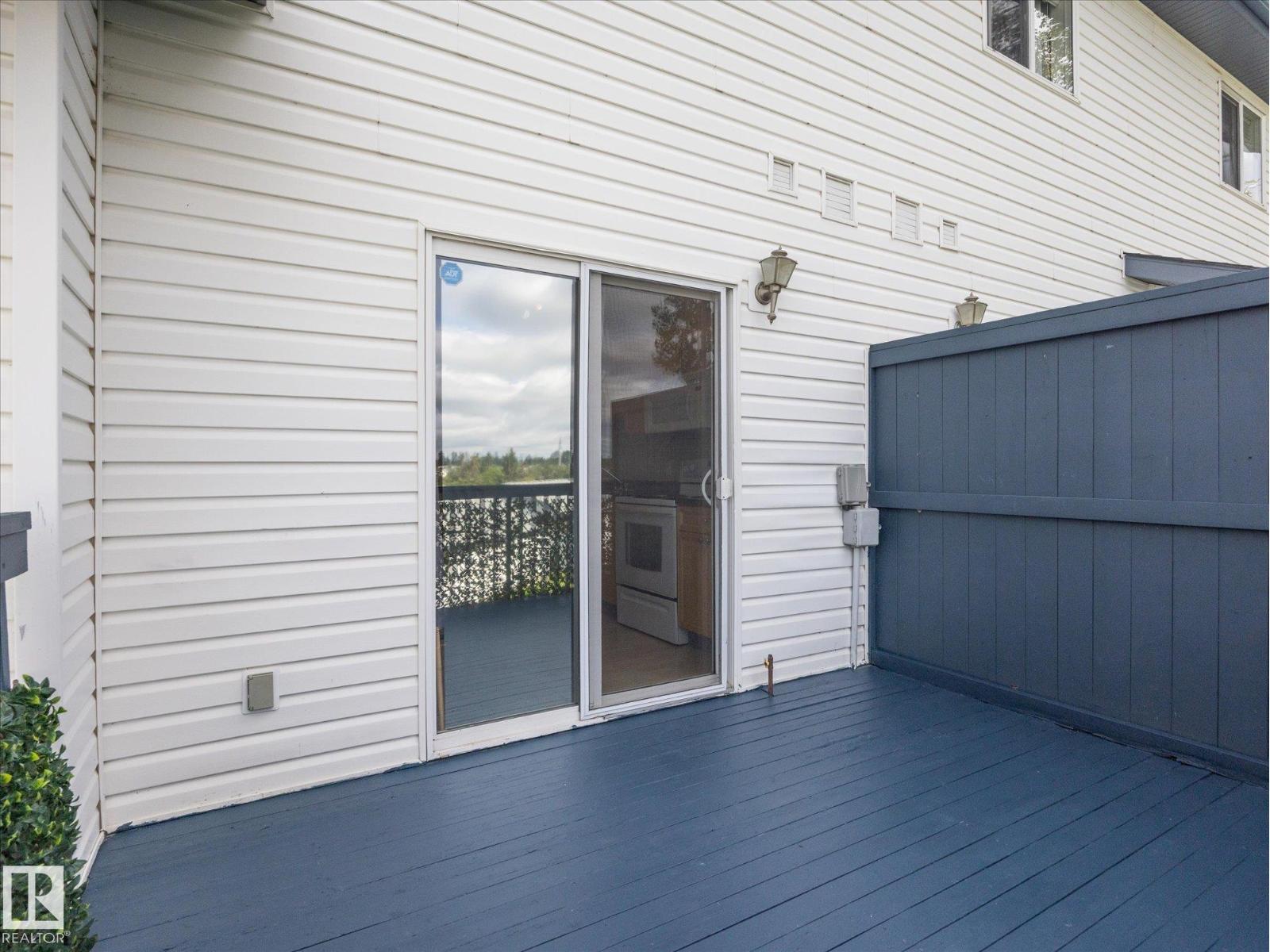 #23 450 HYNDMAN CR NW - Image 30