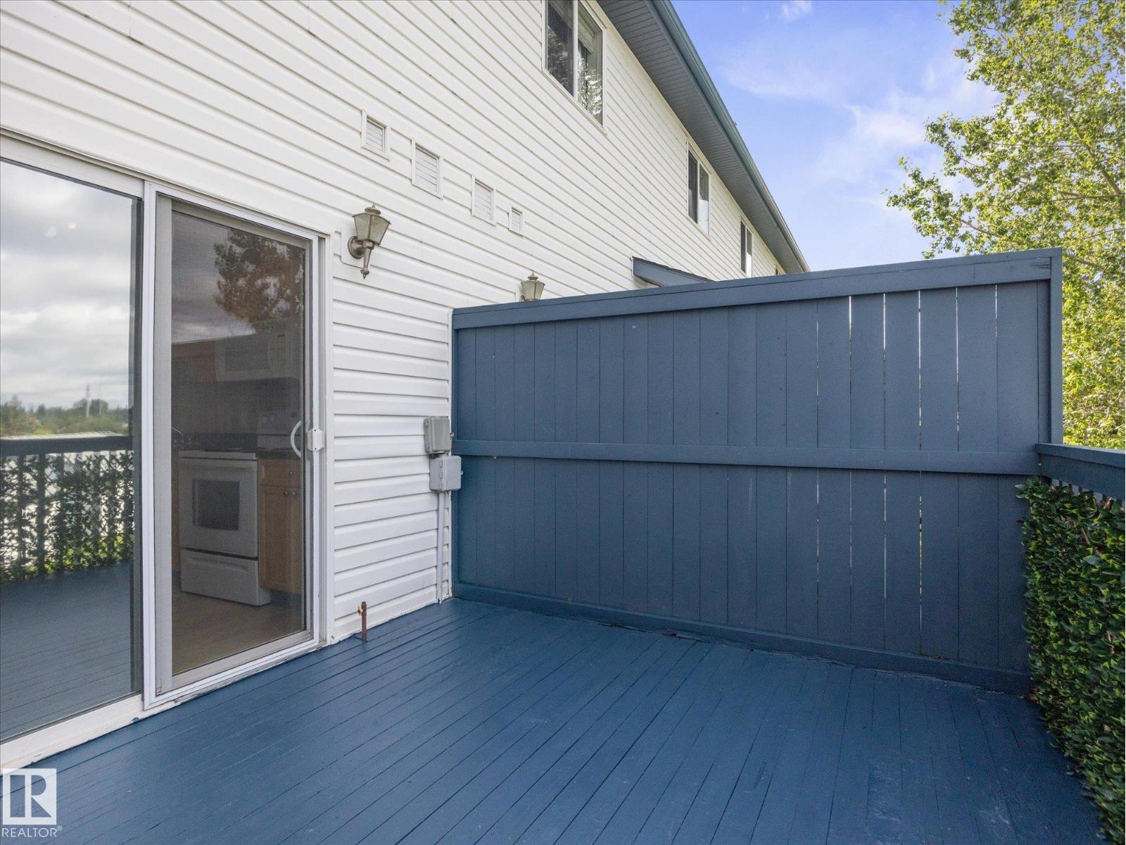 #23 450 HYNDMAN CR NW - 31
