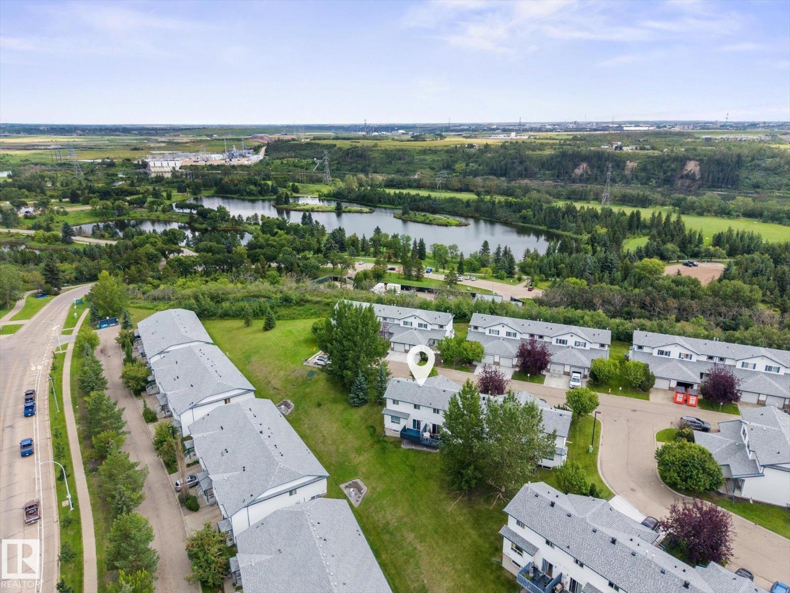 #23 450 HYNDMAN CR NW - 34