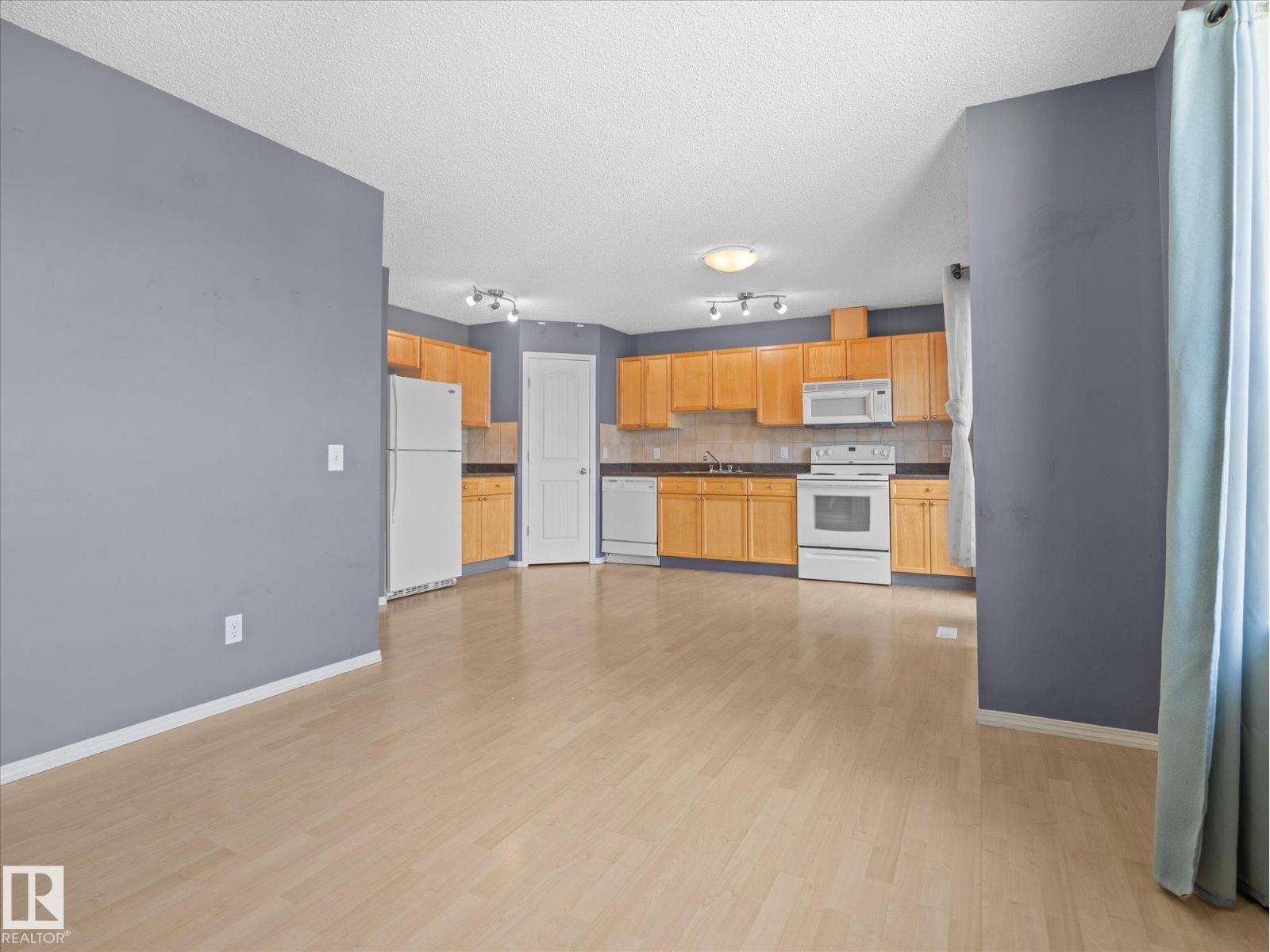 #23 450 HYNDMAN CR NW - 9