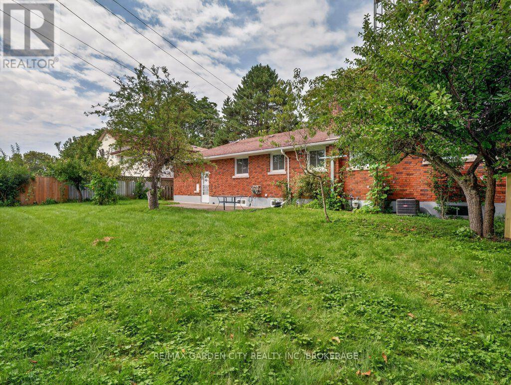 8 CHAMPA DRIVE - Image 8
