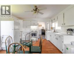 9024 Main Street, photo 22