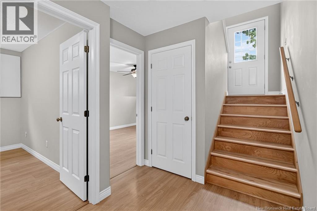 256 Glencairn Drive - 33