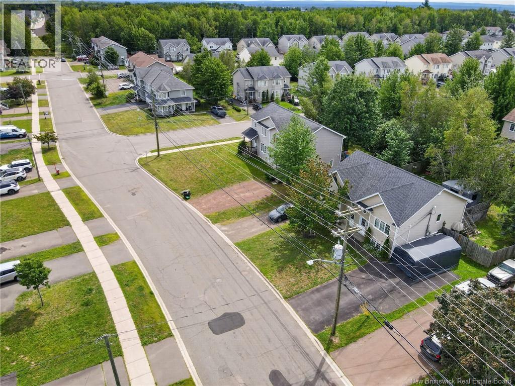 256 Glencairn Drive - Image 4