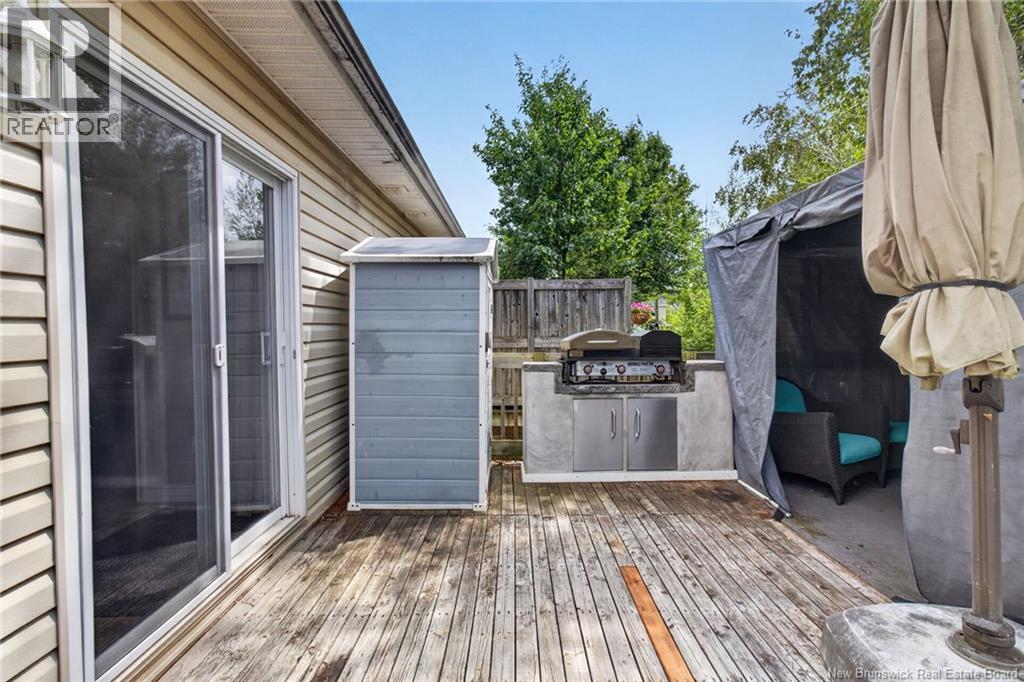 256 Glencairn Drive - 44