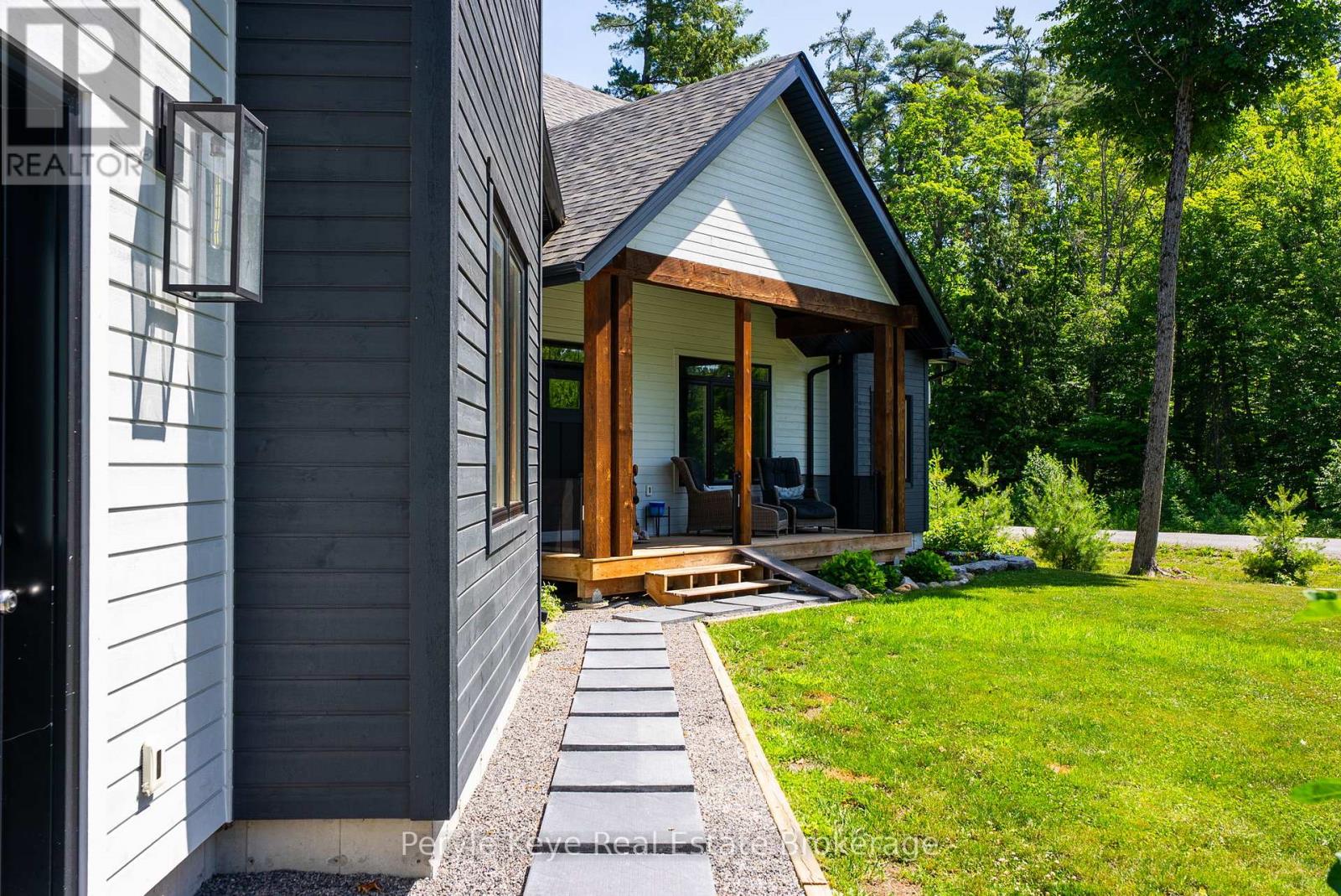 1056 XAVIER STREET - Image 42