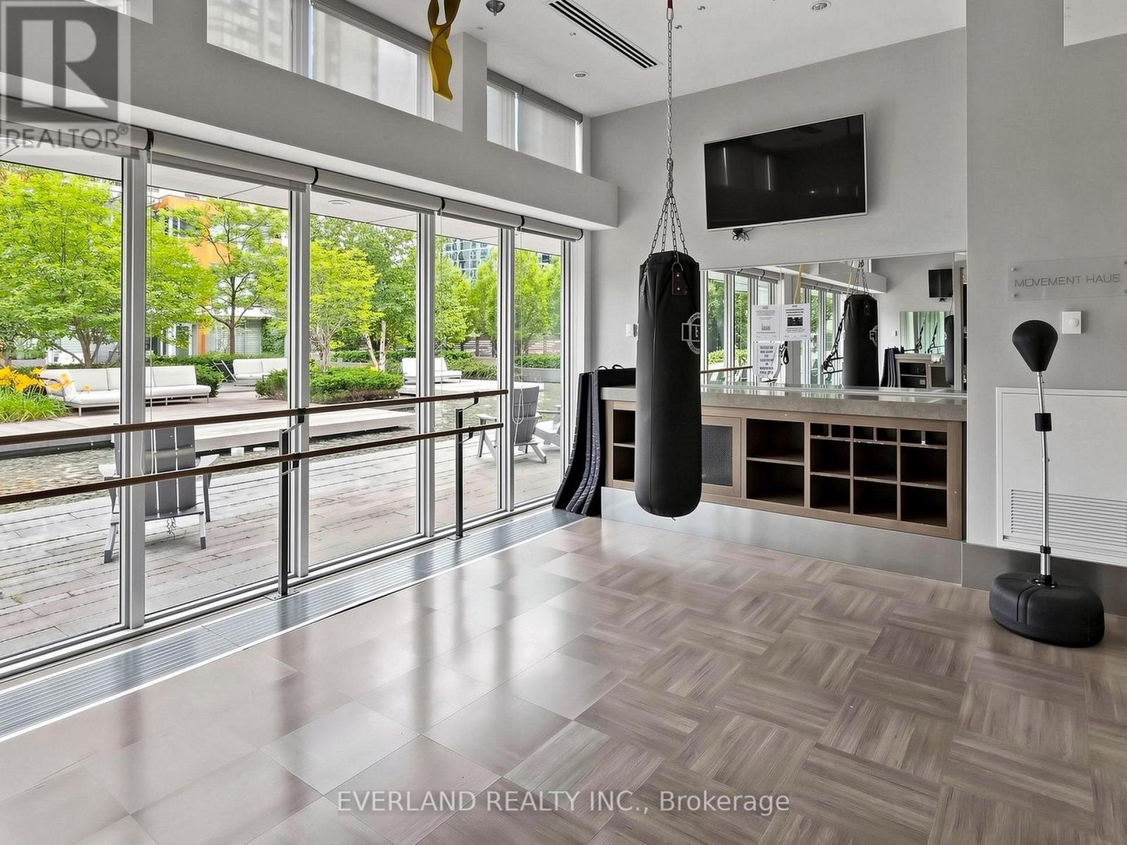 #2307 88 SHEPPARD AVENUE E - 22