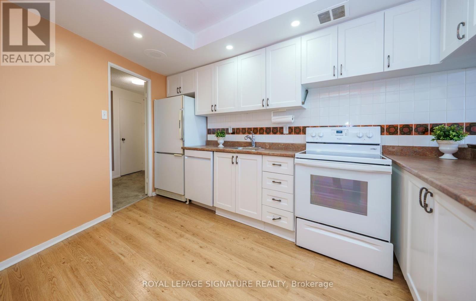 #1703 3303 DON MILLS ROAD - 15