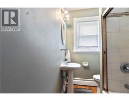 110 Cornhill, photo 4