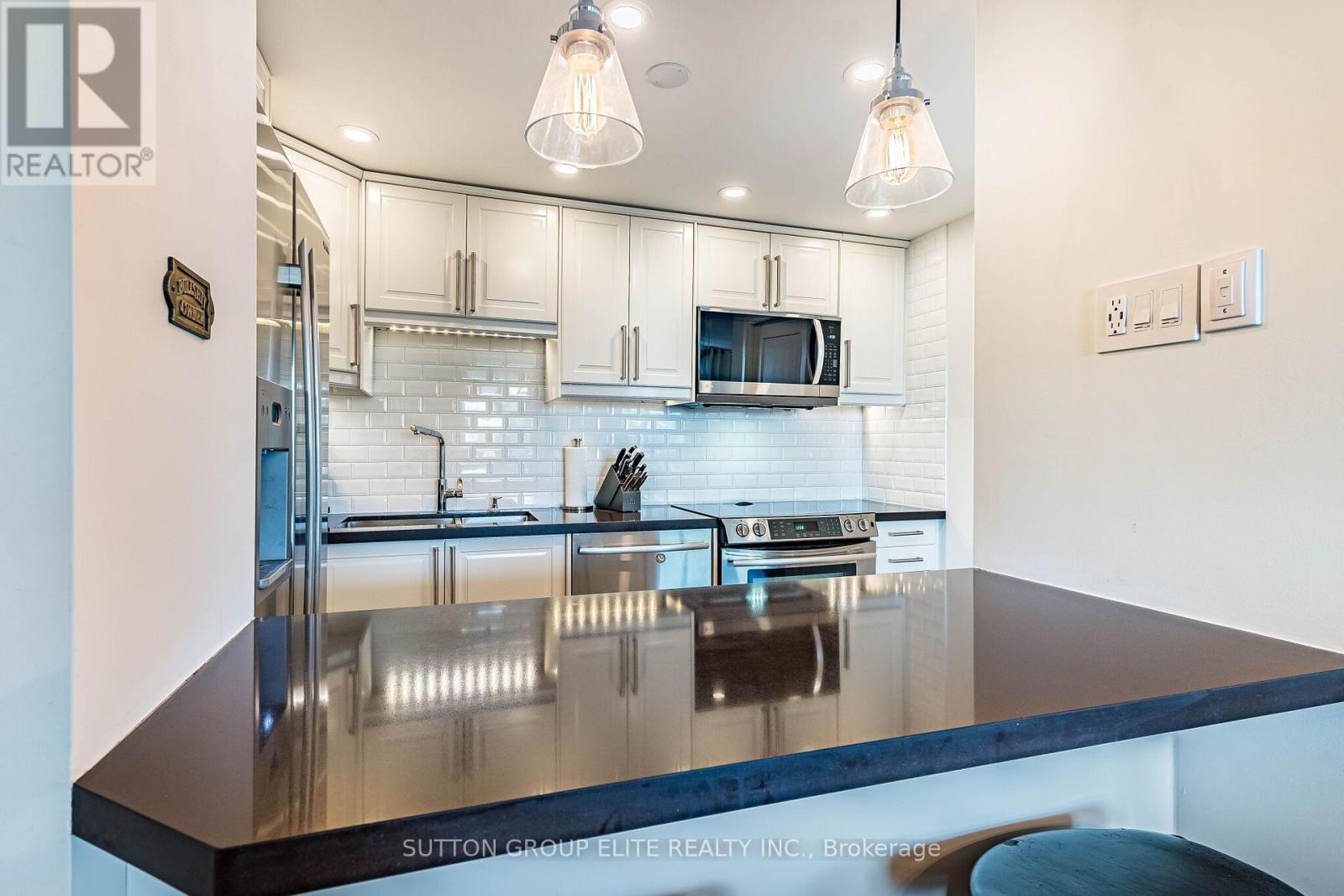 #508 1320 MISSISSAUGA VALLEY BOULEVARD - 21