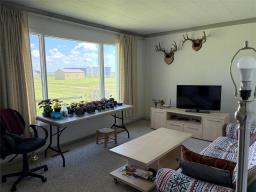 153135 66 North Road N, Virden, MB R0M2C0 Photo 14