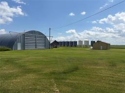 153135 66 North Road N, Virden, MB R0M2C0 Photo 6