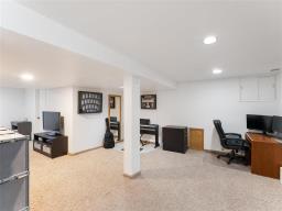 64 Homewood Drive, Winnipeg, MB R2M5H7 Photo 25