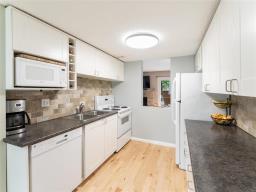 Laundry room - 64 Homewood Drive, Winnipeg, MB R2M5H7 Photo 8