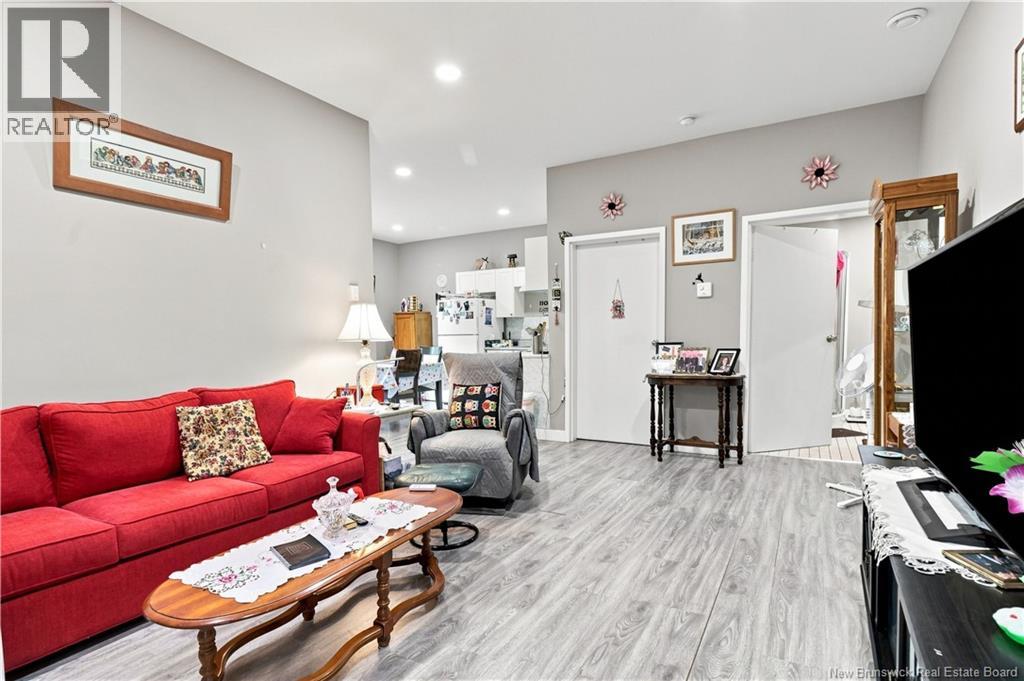 214 Main Street - 13