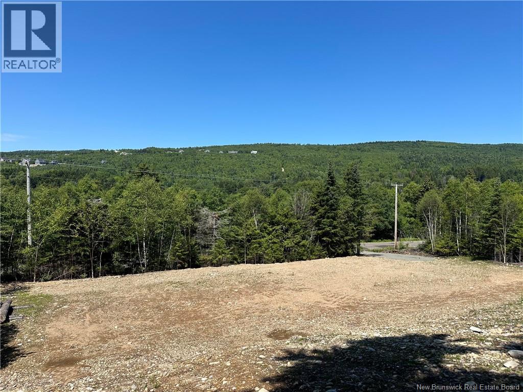37 Forest Drive, Alma, New Brunswick, E4H1G4, Alma, New Brunswick — photo 4 of 5