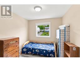 12 Thorburn Place thumbnail 13