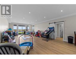 7 Commodore Place thumbnail 43