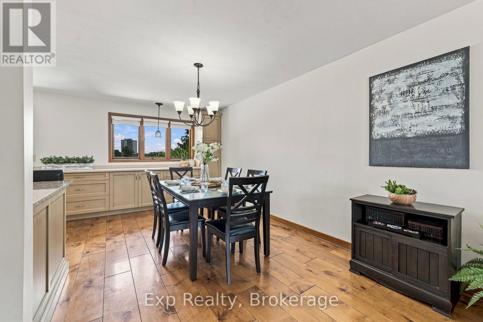 36 KENSINGTON CRESCENT - Image 10