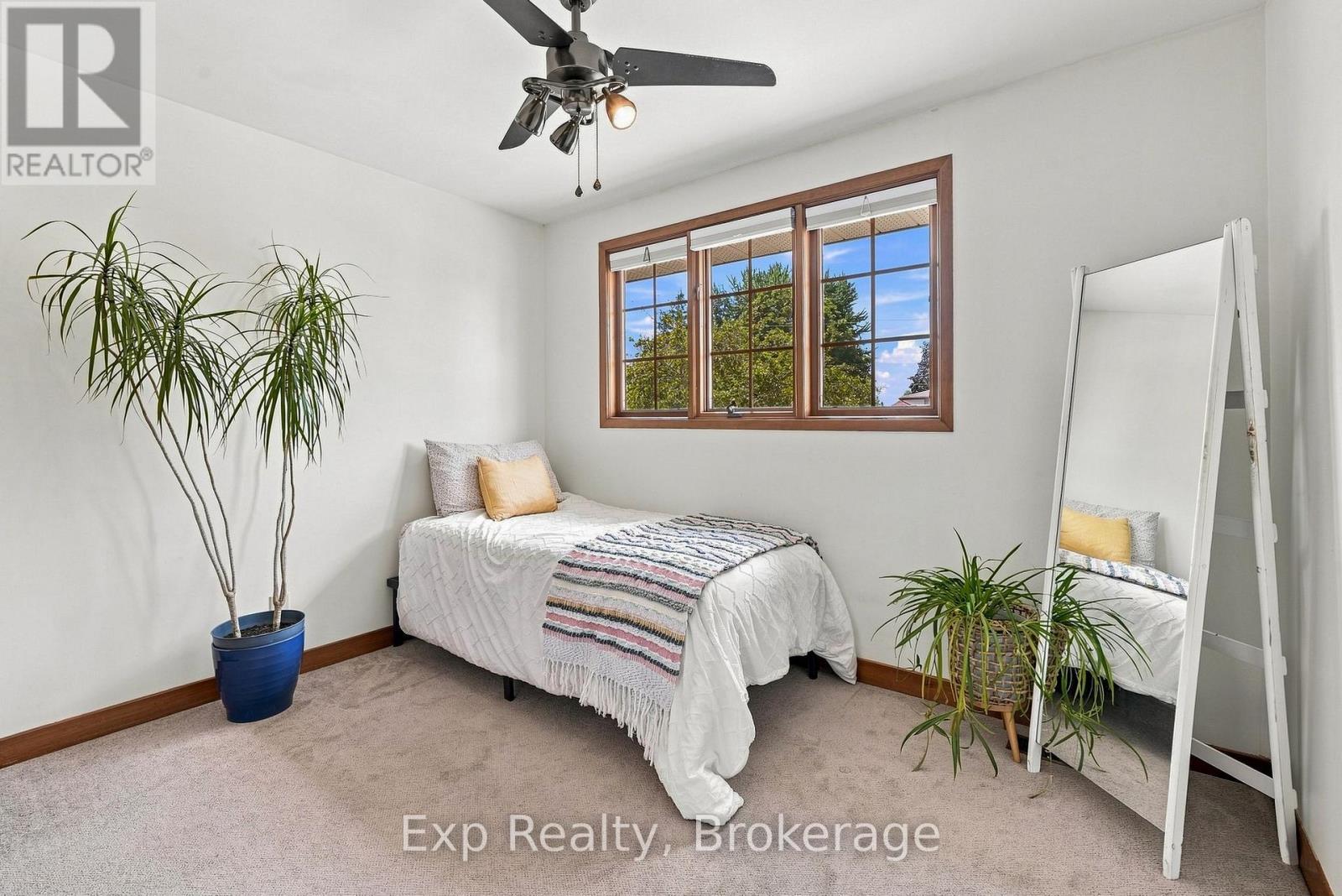 36 KENSINGTON CRESCENT - Image 18