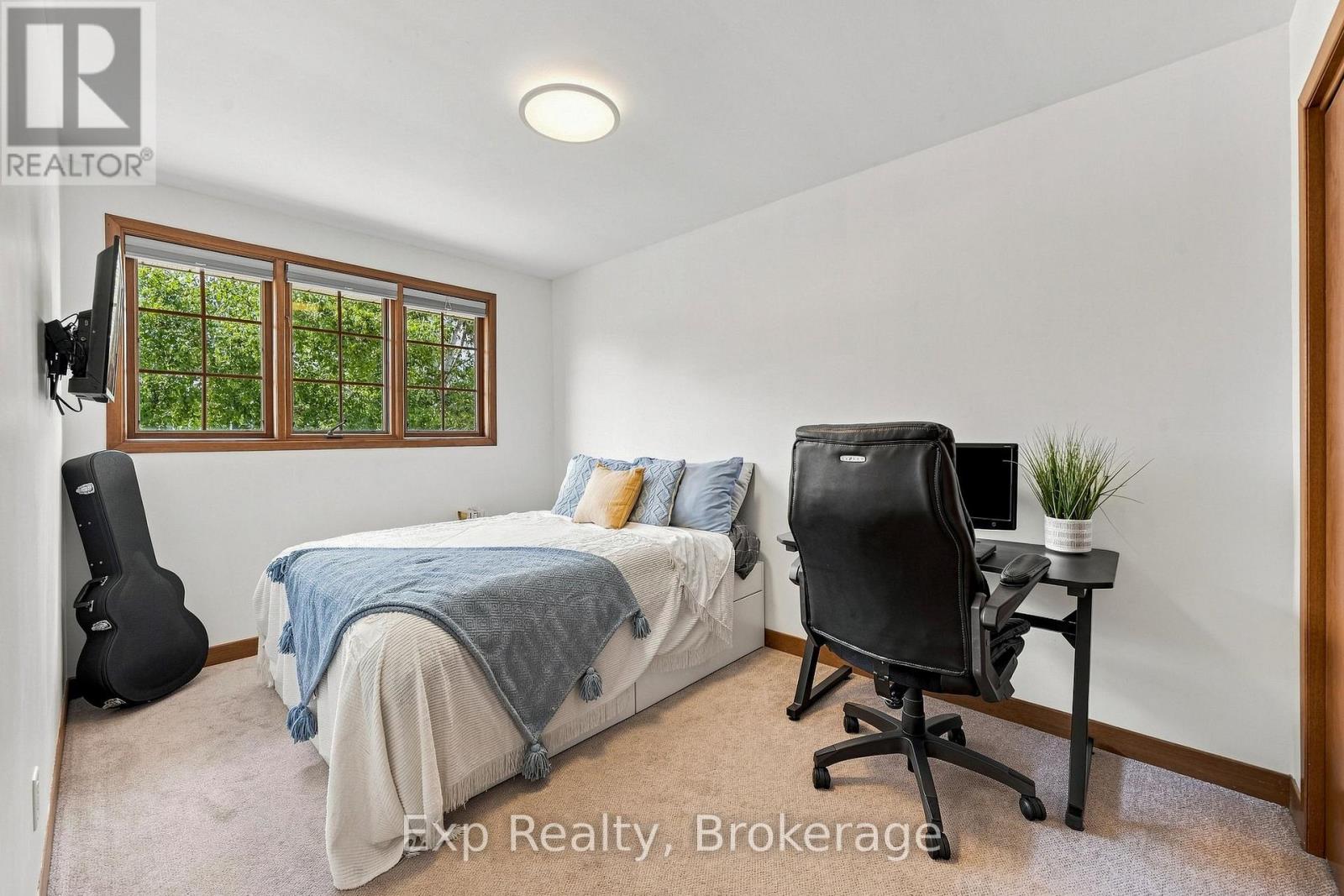 36 KENSINGTON CRESCENT - Image 20
