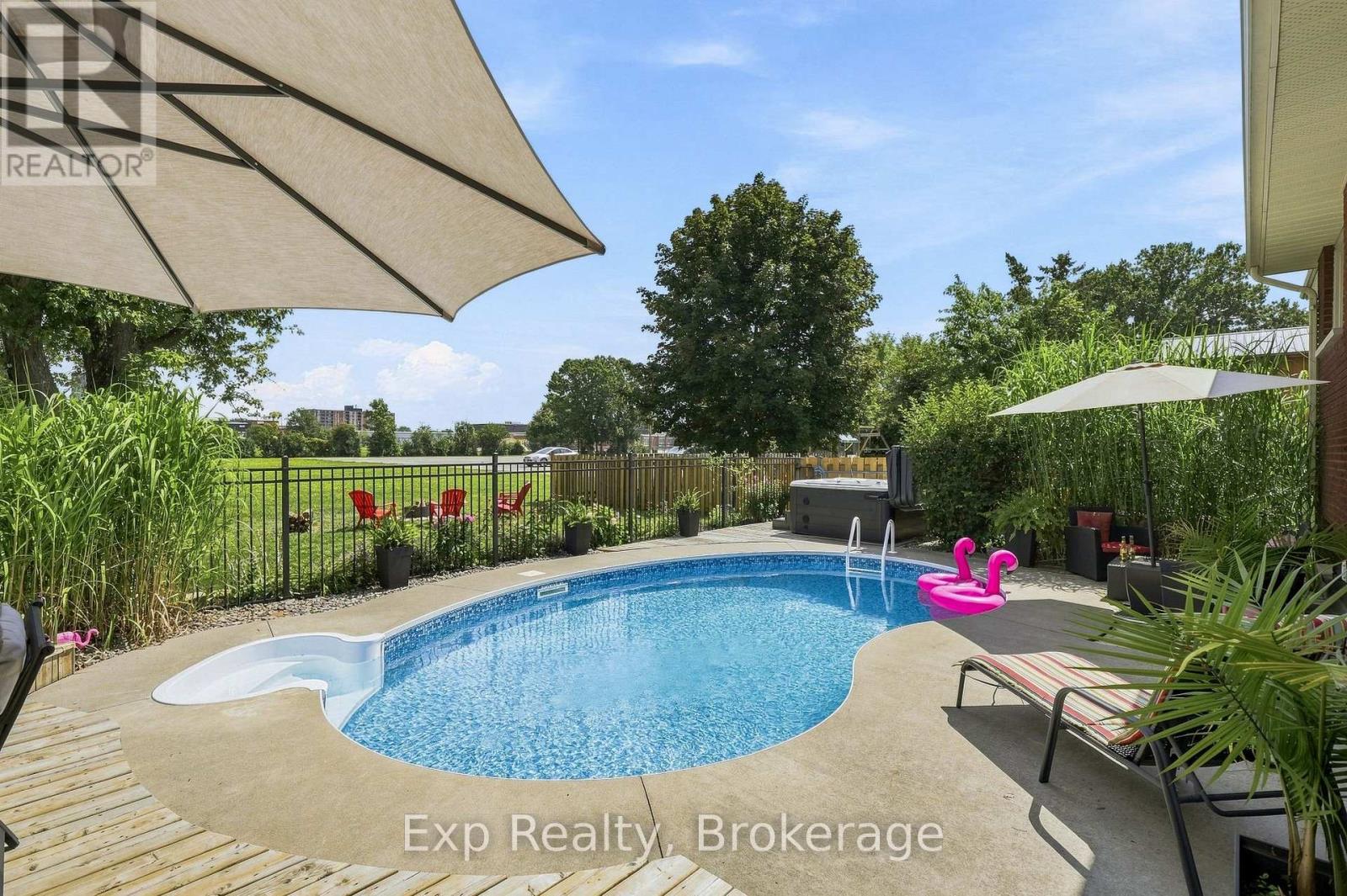 36 KENSINGTON CRESCENT - Image 29