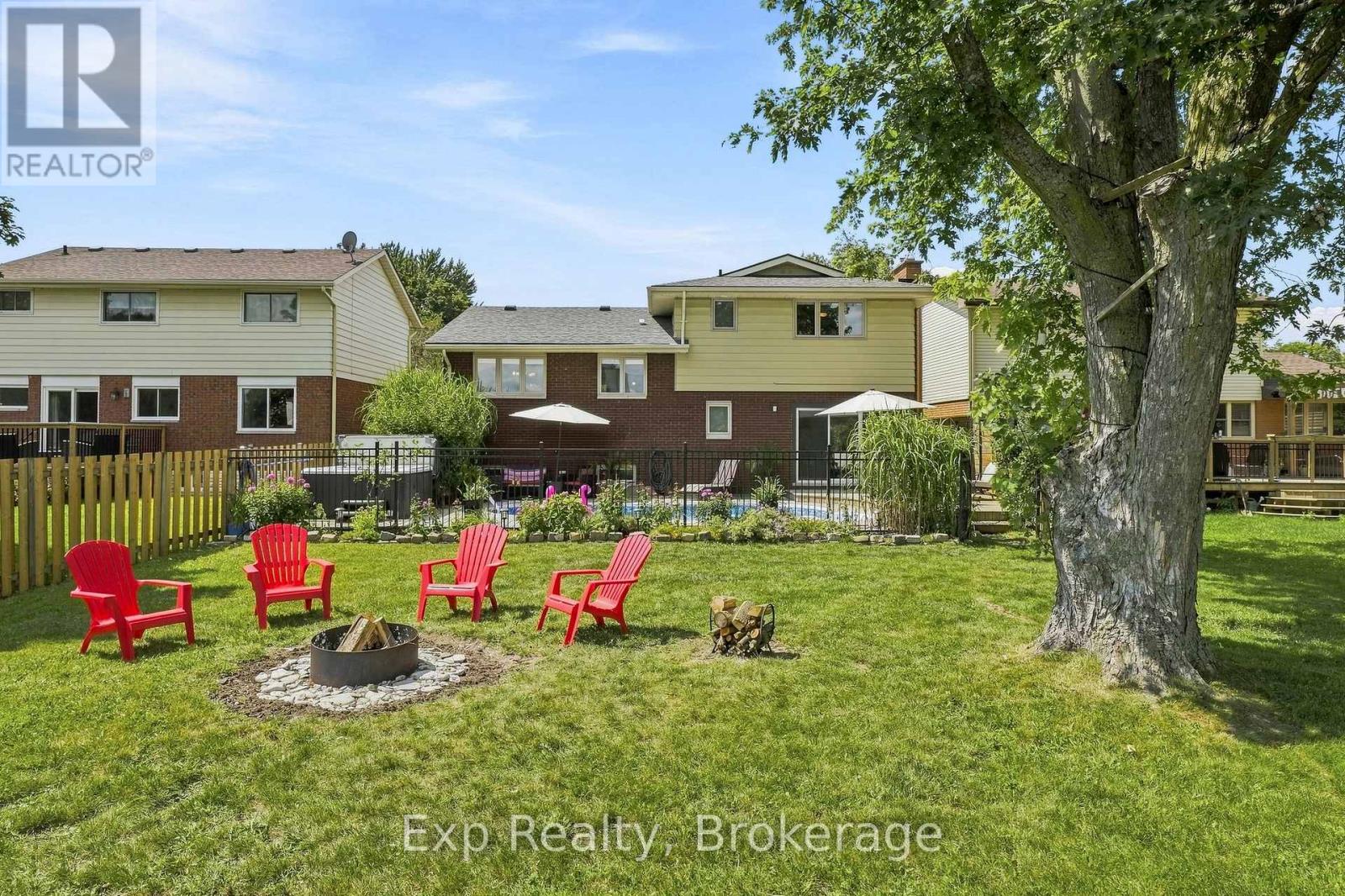 36 KENSINGTON CRESCENT - Image 32