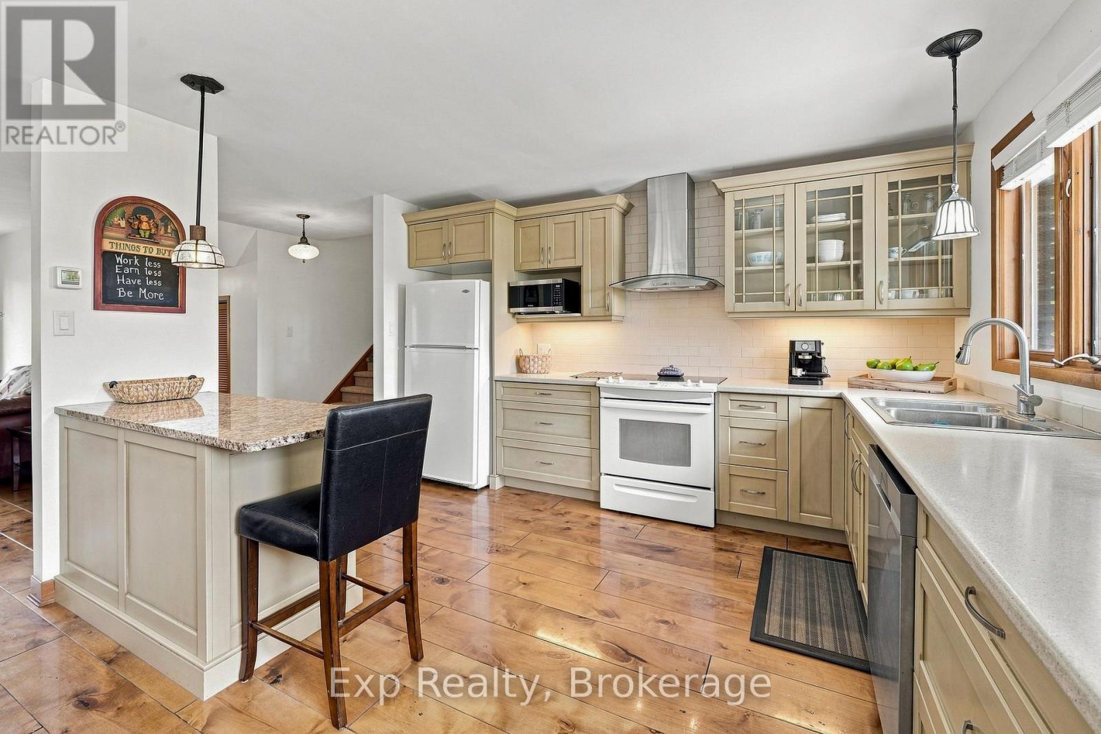 36 KENSINGTON CRESCENT - Image 5