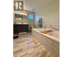 2025 Kokanee Drive Unit# 46, Cranbrook, BC V1C6J2 Photo 22