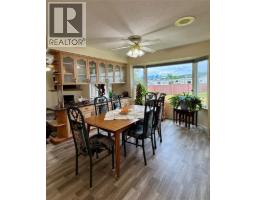 Living room - 2025 Kokanee Drive Unit# 46, Cranbrook, BC V1C6J2 Photo 9