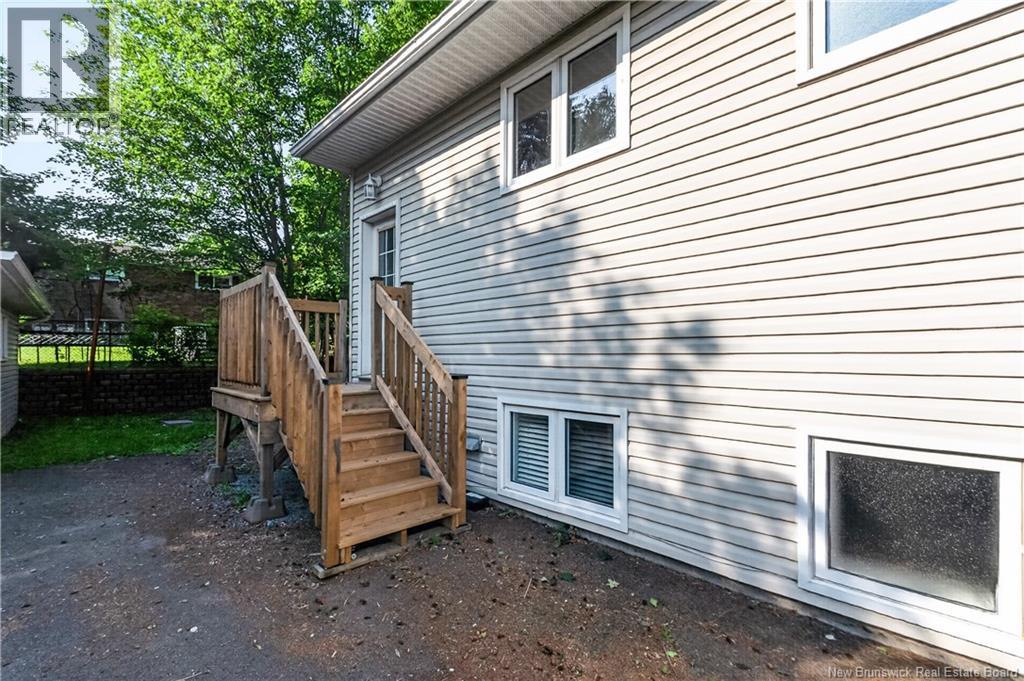 20 Connaught Avenue - Image 5