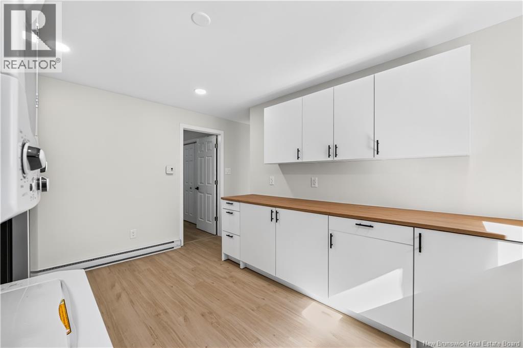 20 Connaught Avenue - 36