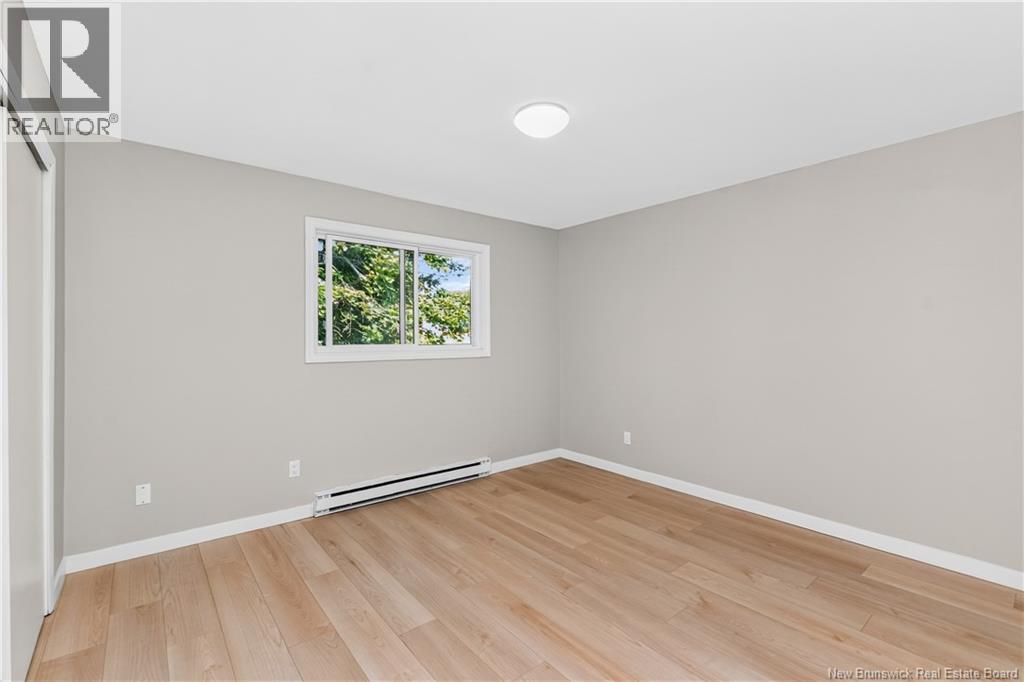 20 Connaught Avenue - 13