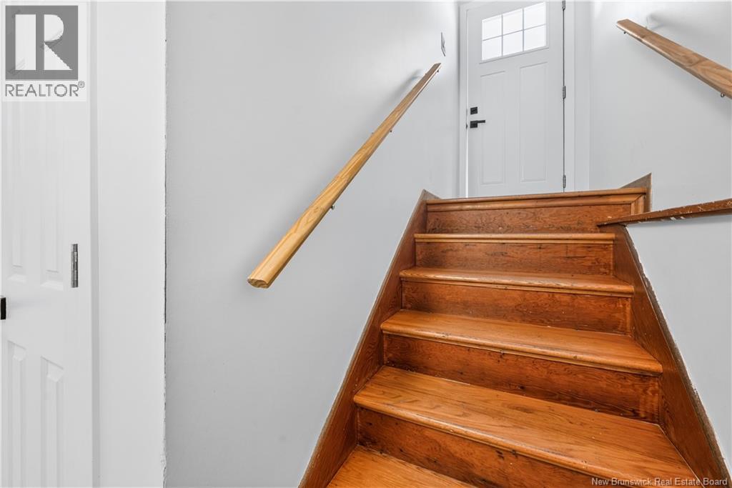 20 Connaught Avenue - Image 22