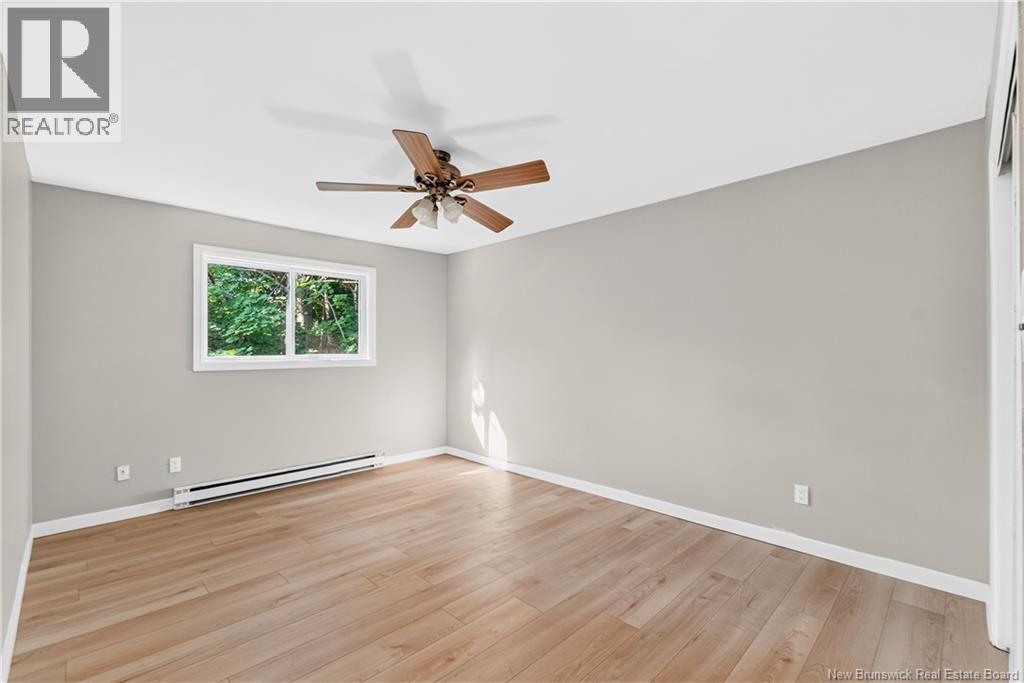 20 Connaught Avenue - Image 17