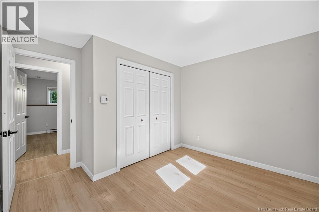 20 Connaught Avenue - Image 26